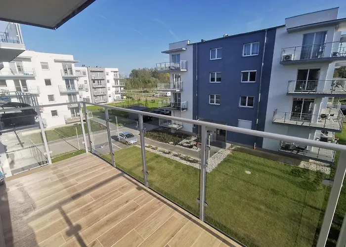 Seaside Apart